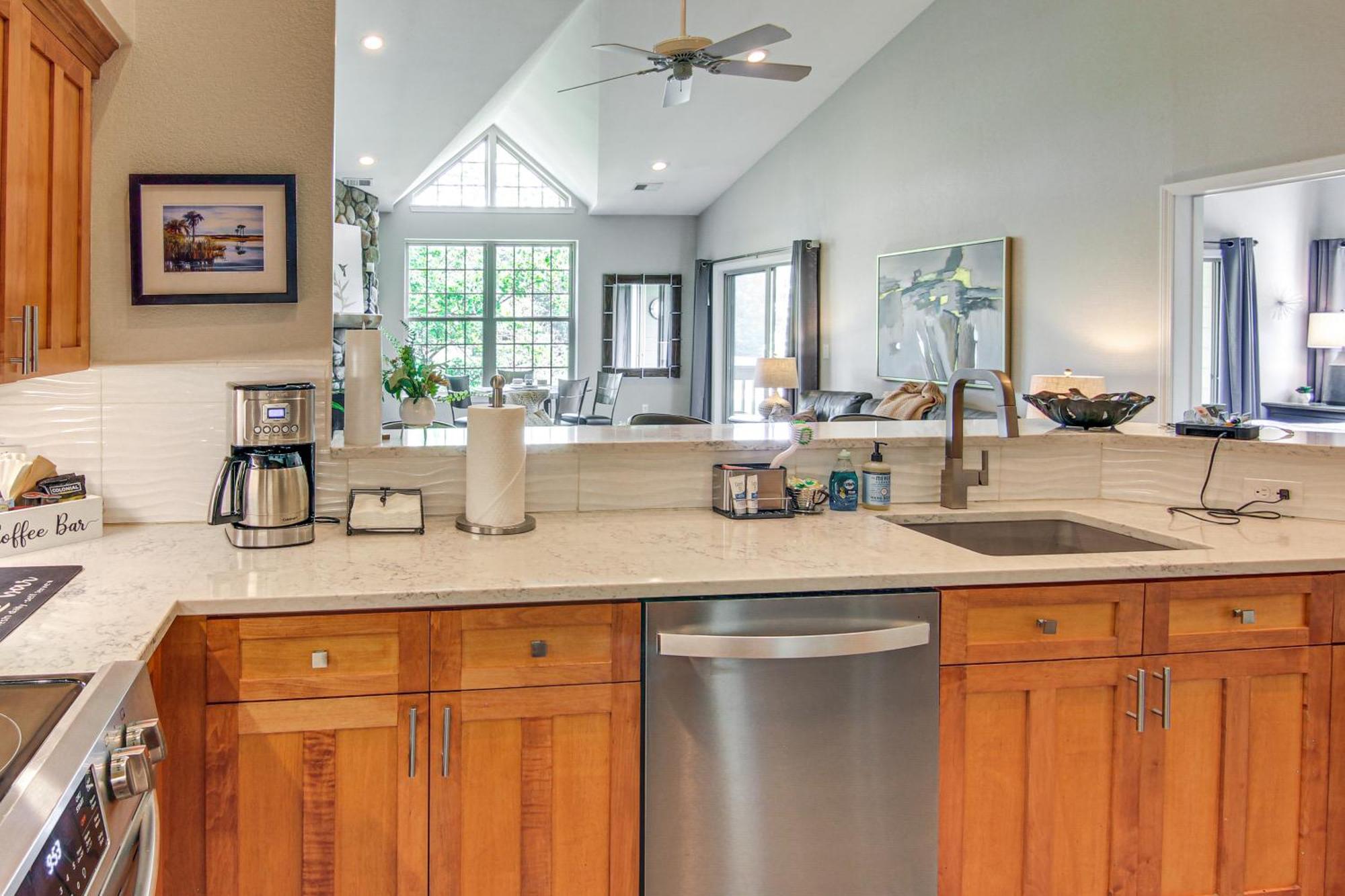 Lake Lure Condo With Resort Pool And Beach Access! Екстериор снимка