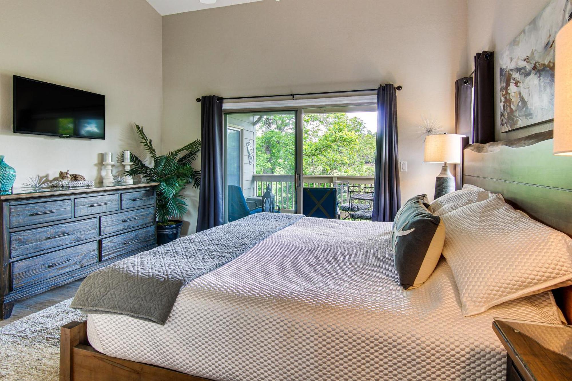 Lake Lure Condo With Resort Pool And Beach Access! Екстериор снимка